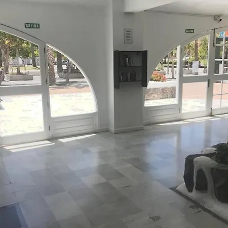 Sea View At Park Santiago Apartman *